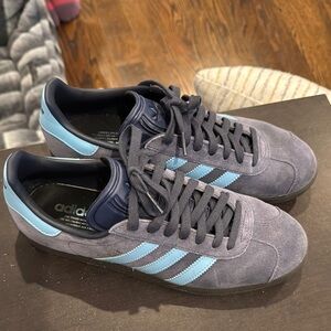 Adidas Men's Blue and Gray Sneakers
